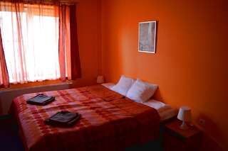 Отель Jeruzale Hotel Вильнюс Двухместный номер с 1 кроватью или 2 отдельными кроватями-5